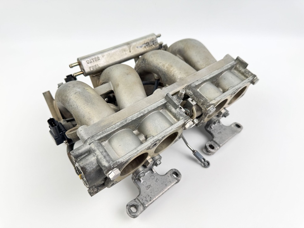 2003 Yamaha 115 HP 4 Stroke Outboard Intake Manifold & Throttle Body 68V-13751-01-00 OEM