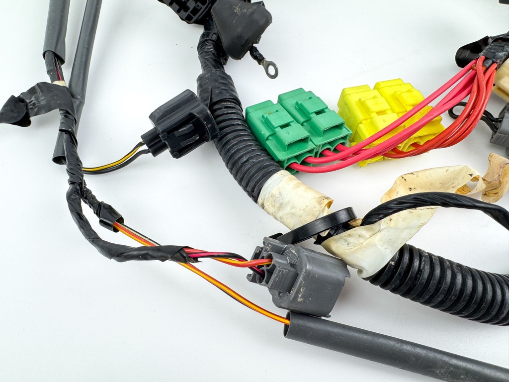 2003 Yamaha 115 HP 4 Stroke Outboard Engine Wire Harness 68V-82590-20-00 OEM