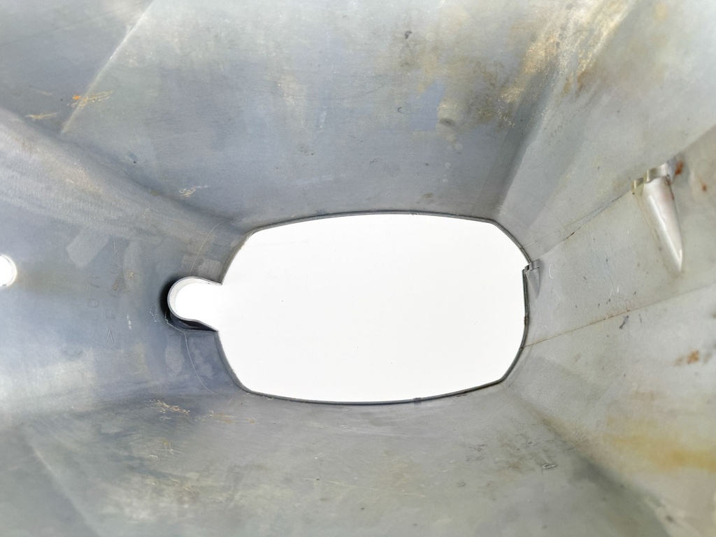 2003 Yamaha 115 HP 4 Stroke Outboard Lower Apron Cover 67F-42741-00-8D OEM