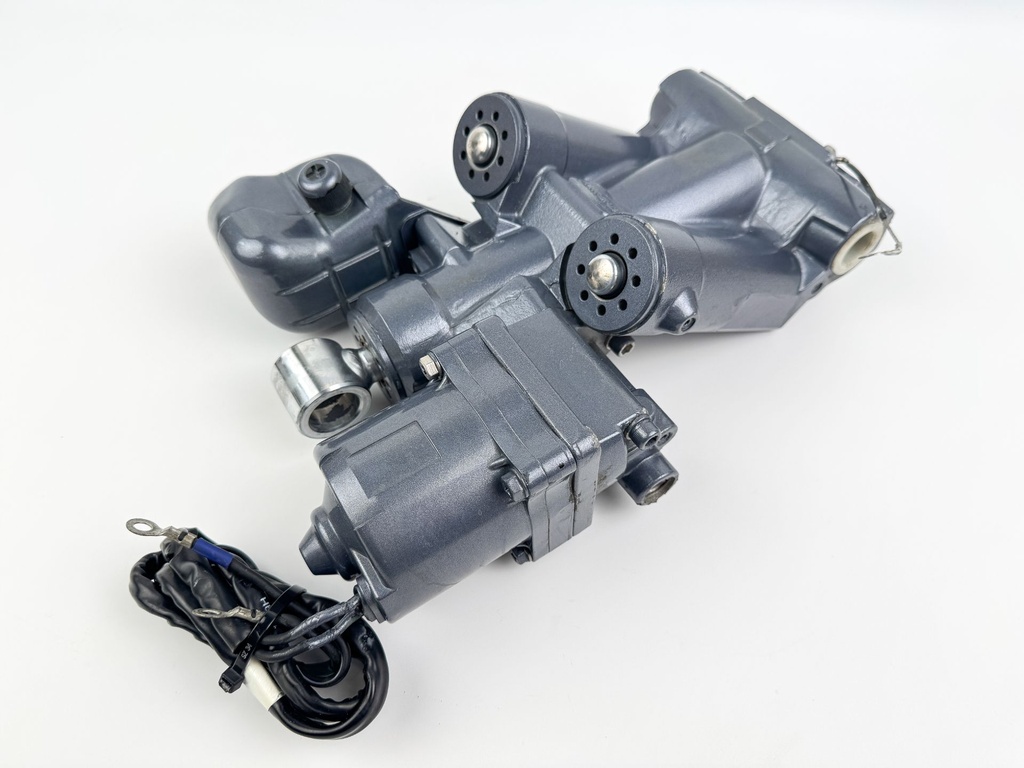 2003 Yamaha 115 HP 4 Stroke Outboard Power Trim Tilt Unit 63P-43800-23-00 OEM
