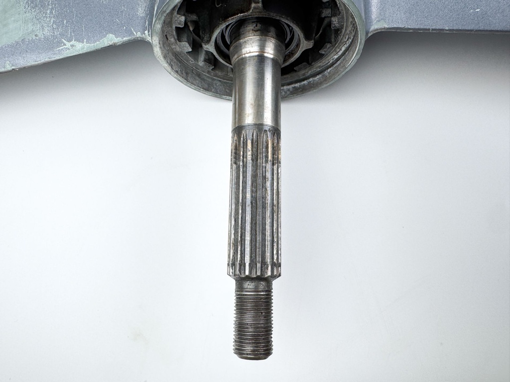 2000-2015 Yamaha 115HP 4 Stroke Outboard 20" Long Lower Unit Gear Case Assembly