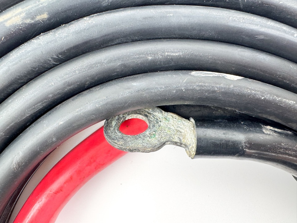 2003 Yamaha 115 HP 4 Stroke Outboard Battery Cables 68V-82105-J0-00 OEM