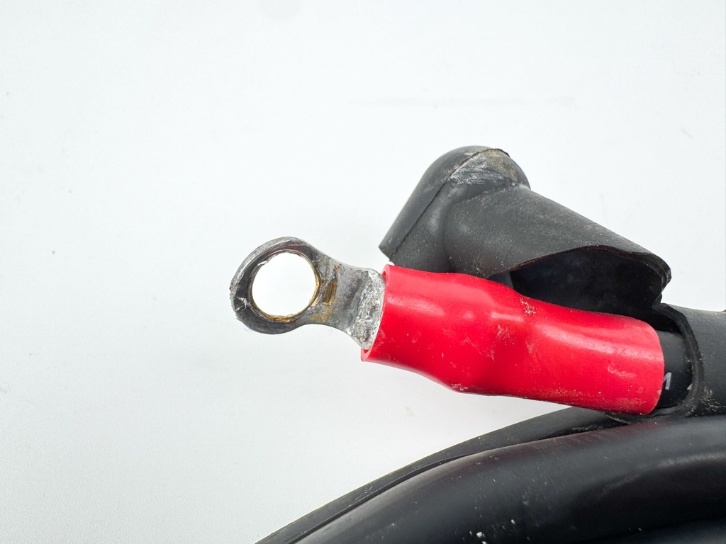 2003 Yamaha 115 HP 4 Stroke Outboard Battery Cables 68V-82105-J0-00 OEM