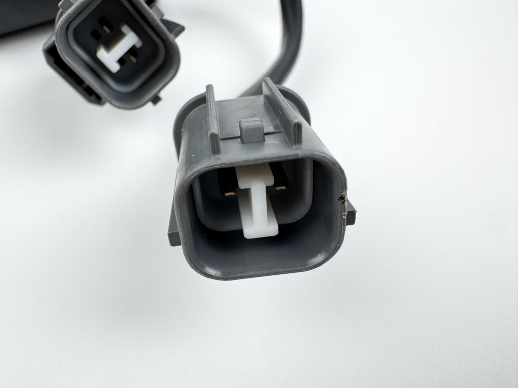 2003 Yamaha 115 HP 4 Stroke Outboard Ignition Coil Set 68V-82310-00-00 OEM