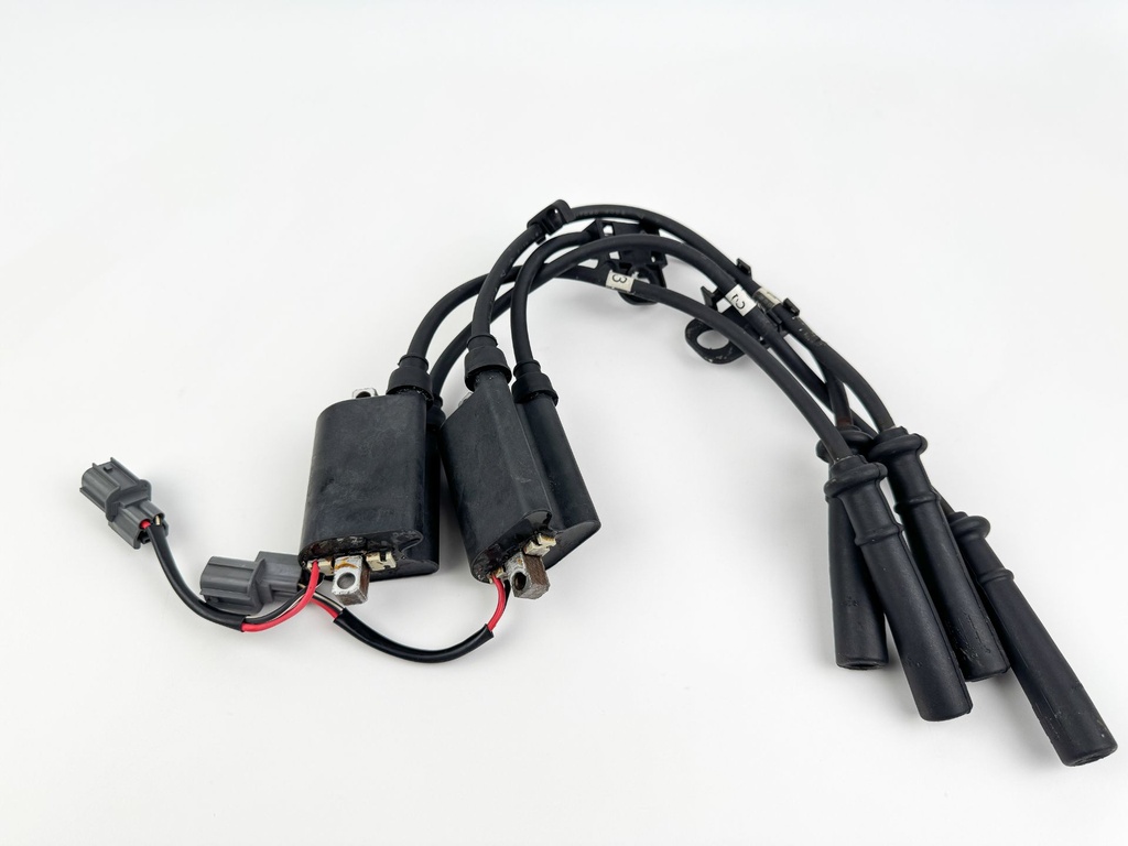 2003 Yamaha 115 HP 4 Stroke Outboard Ignition Coil Set 68V-82310-00-00 OEM