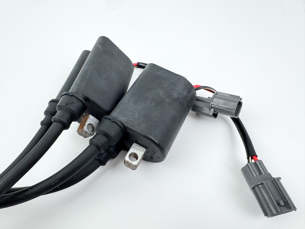 2003 Yamaha 115 HP 4 Stroke Outboard Ignition Coil Set 68V-82310-00-00 OEM