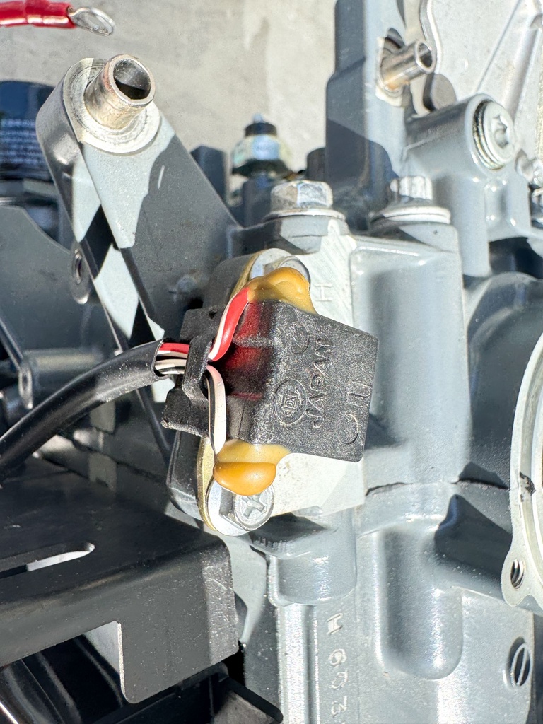 2006 Suzuki 25 HP 4 Stroke Outboard Powerhead  OEM