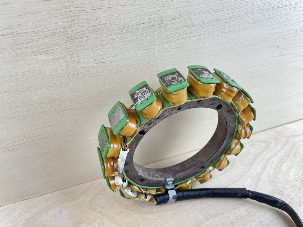 2005 Suzuki 90HP 4 Stroke Outboard Battery Charge Coil Stator 32120-90J10