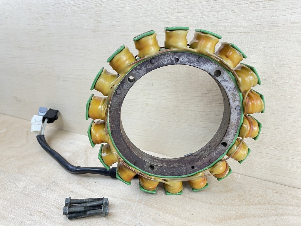 2005 Suzuki 90HP 4 Stroke Outboard Battery Charge Coil Stator 32120-90J10
