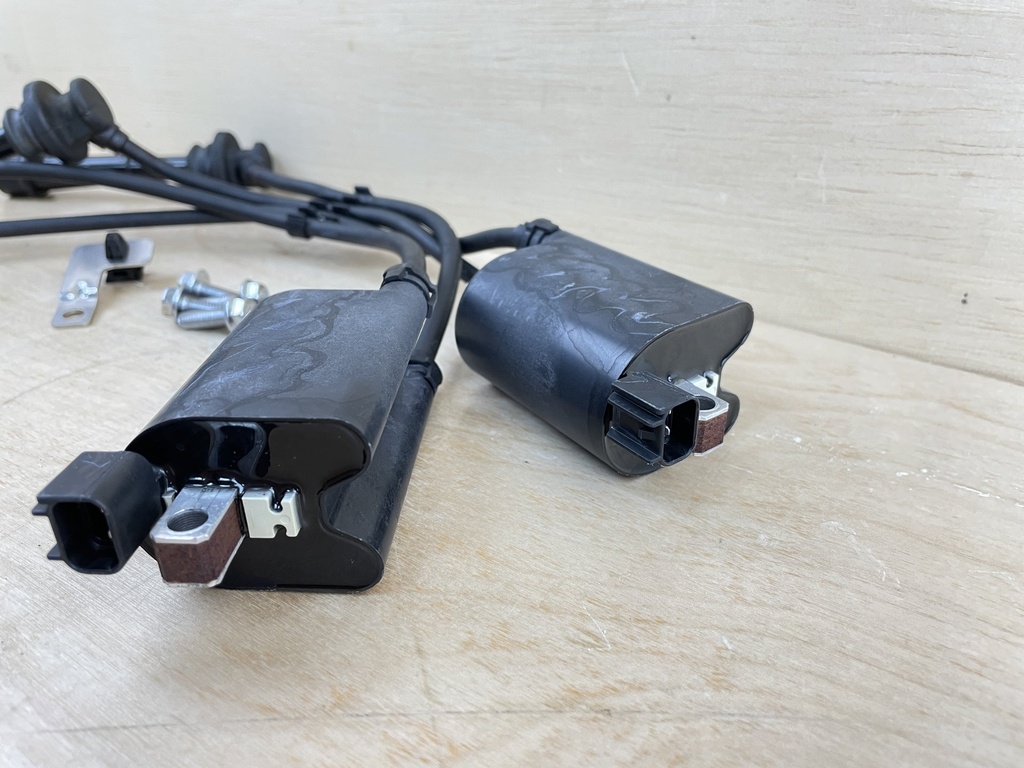 2005 Suzuki 90HP 4 Stroke Outboard Ignition Coil Set 33410-90J00