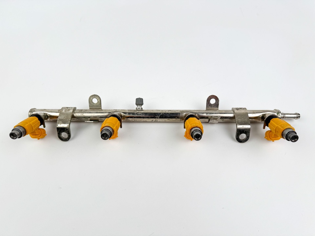 2004 Yamaha 150 HP 4 Stroke Outboard Fuel Injector Set W/ Rail 63P-13761-00-00 OEM