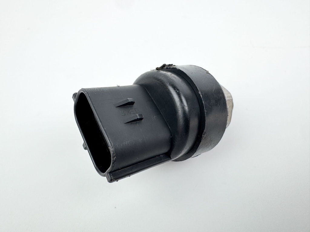 Yamaha Outboard Oil Pressure Sensor 69J-83651-00-00