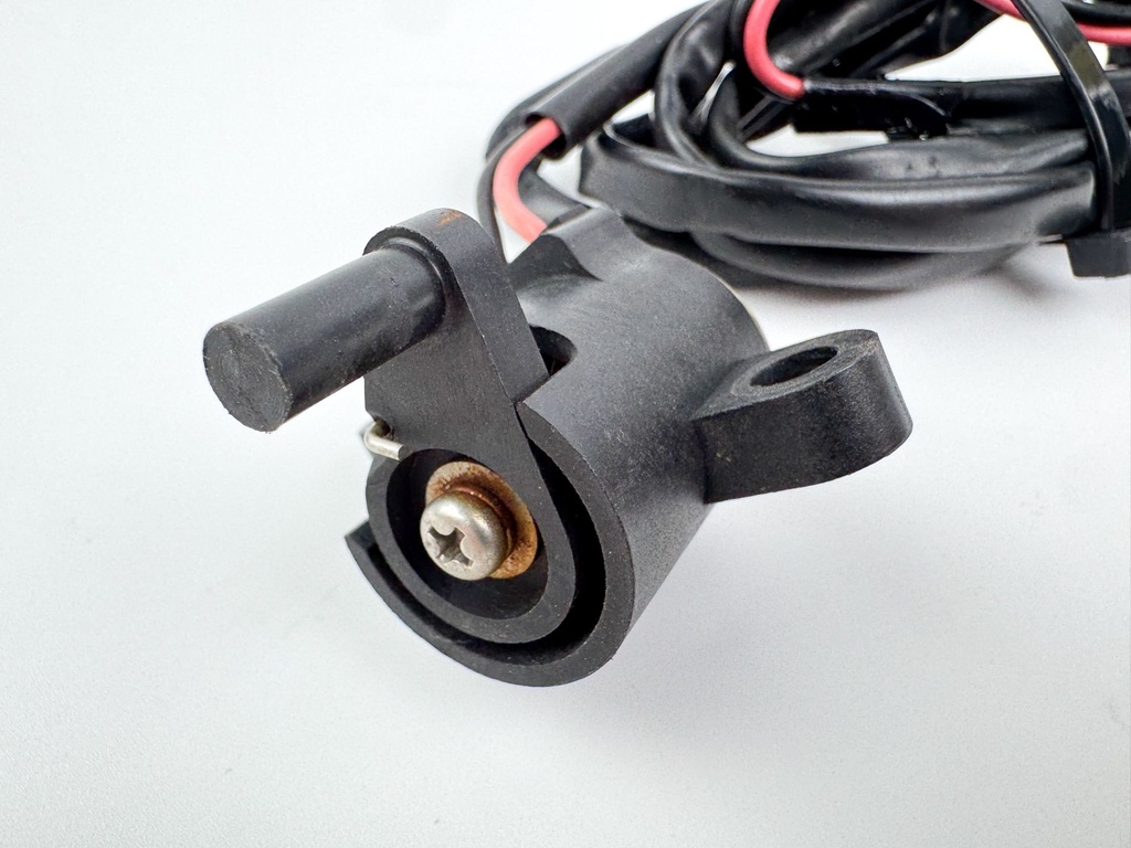 2004 Yamaha 150 HP 4 Stroke Outboard Trim Sender Unit Sensor 67H-83672-00-00 OEM