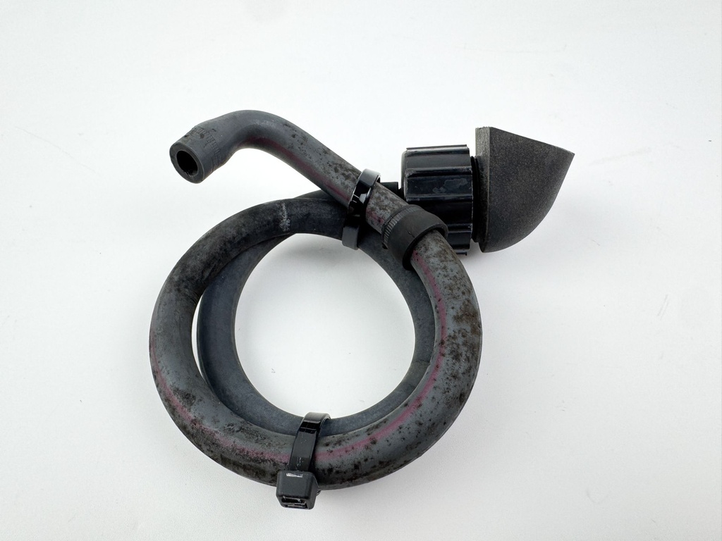 2004 Yamaha 150 HP 4 Stroke Outboard Fresh Water Flush Port 63P-42541-00-00 OEM