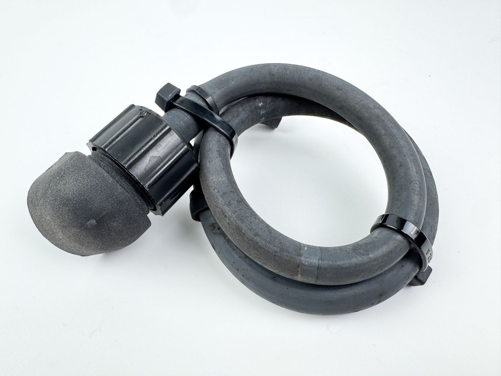 2004 Yamaha 150 HP 4 Stroke Outboard Fresh Water Flush Port 63P-42541-00-00 OEM