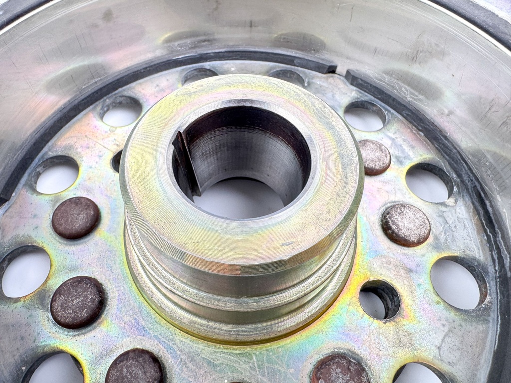 2004 Yamaha 150 HP 4 Stroke Outboard Flywheel Rotor 63P-81450-00-00 OEM