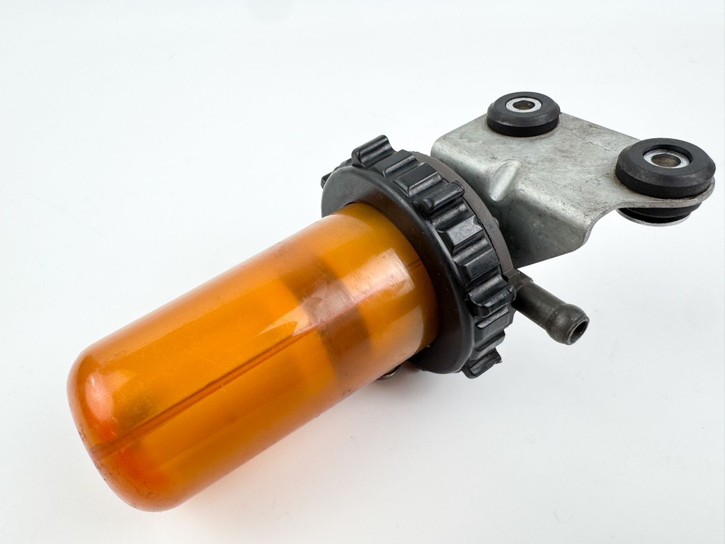 2004 Yamaha 150 HP 4 Stroke Outboard Fuel Filter Assembly 65L-24560-00-00 OEM