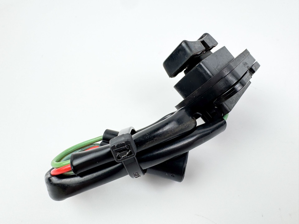 2004 Yamaha 150 HP 4 Stroke Outboard Trim Switch 69J-82563-00-00 OEM