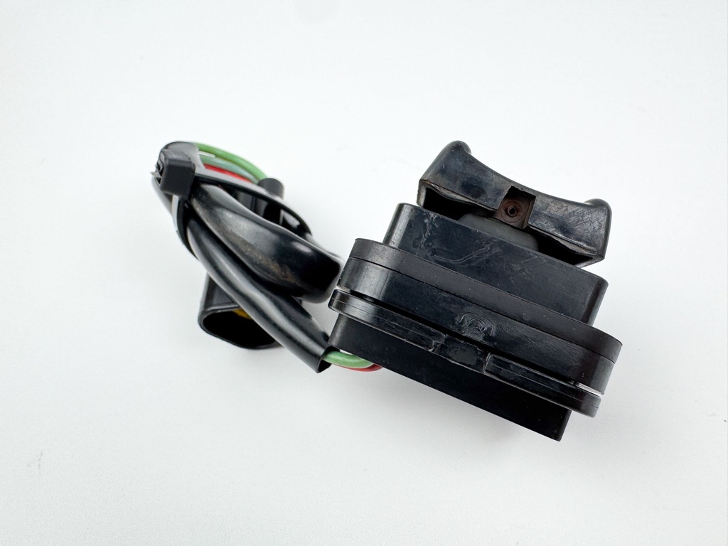 2004 Yamaha 150 HP 4 Stroke Outboard Trim Switch 69J-82563-00-00 OEM