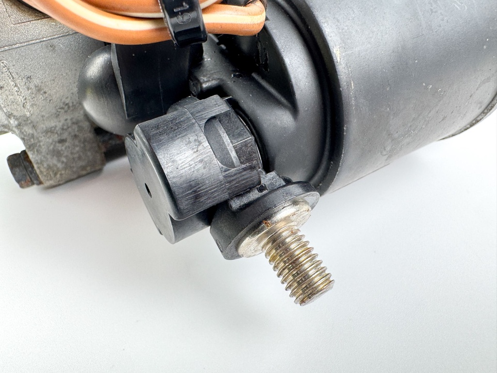 2004 Yamaha 150 HP 4 Stroke Outboard Starter Motor 63P-81800-00-00 OEM