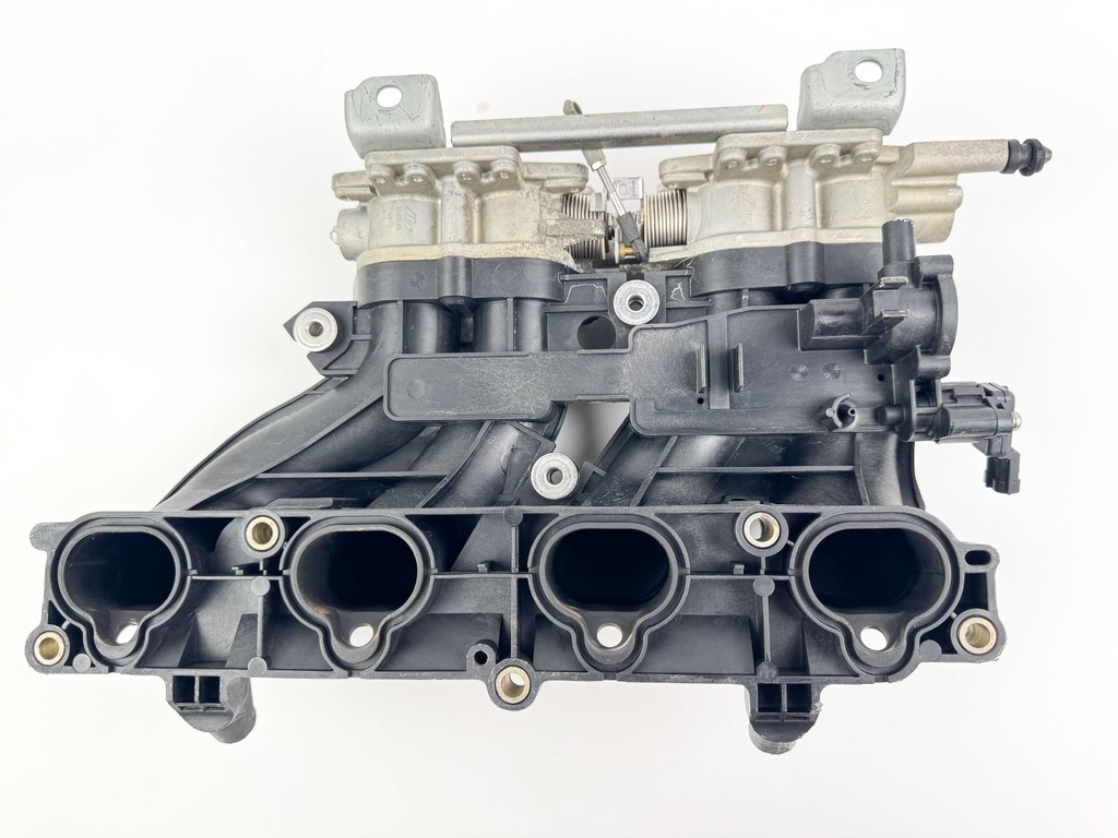 2004 Yamaha 150 HP 4 Stroke Outboard Intake Manifold & Throttle Body 63P-14440-00-00 OEM