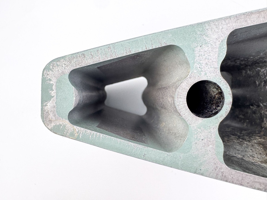 Yamaha 150HP 4 Stroke Outboard Midsection 5" Extension 63P-45211-00-8D