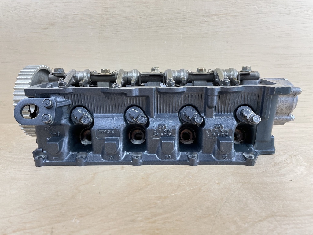 1999 Yamaha 50HP 4 Stroke Outboard Cylinder Head Complete 62Y-W009A-11-4D