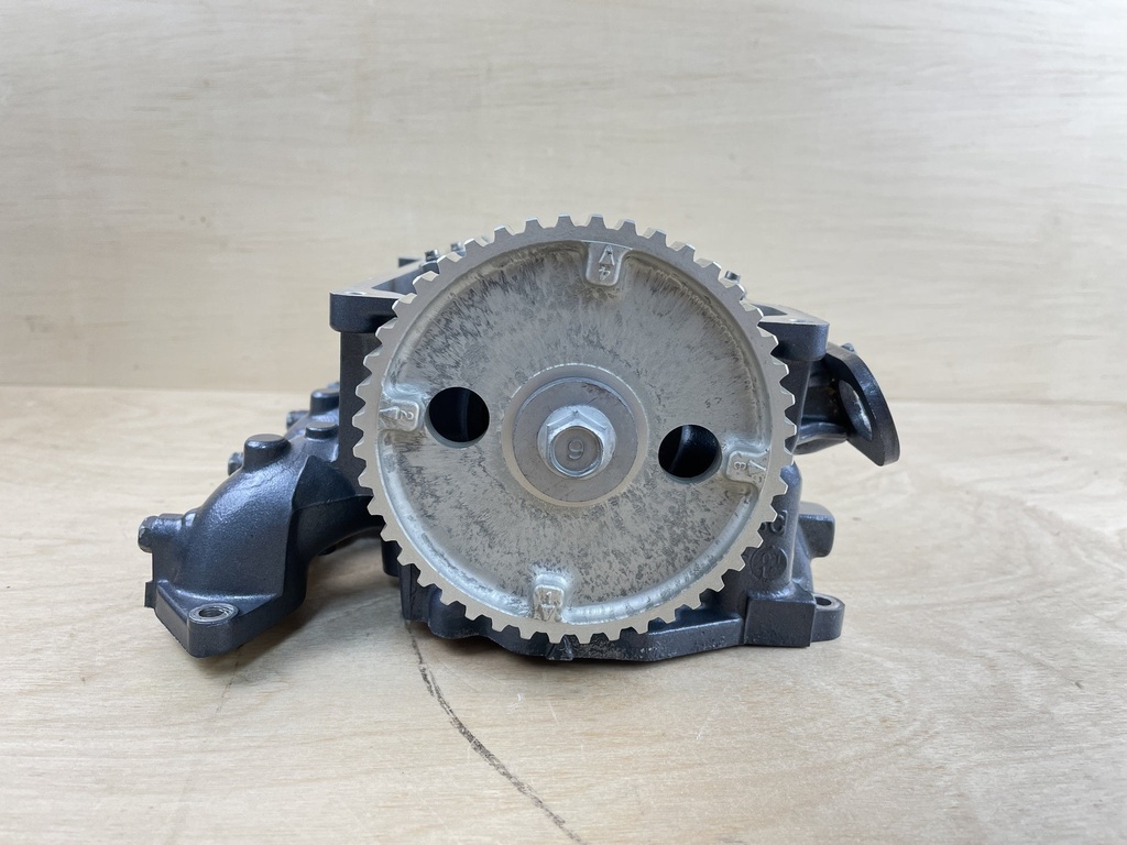 1999 Yamaha 50HP 4 Stroke Outboard Cylinder Head Complete 62Y-W009A-11-4D