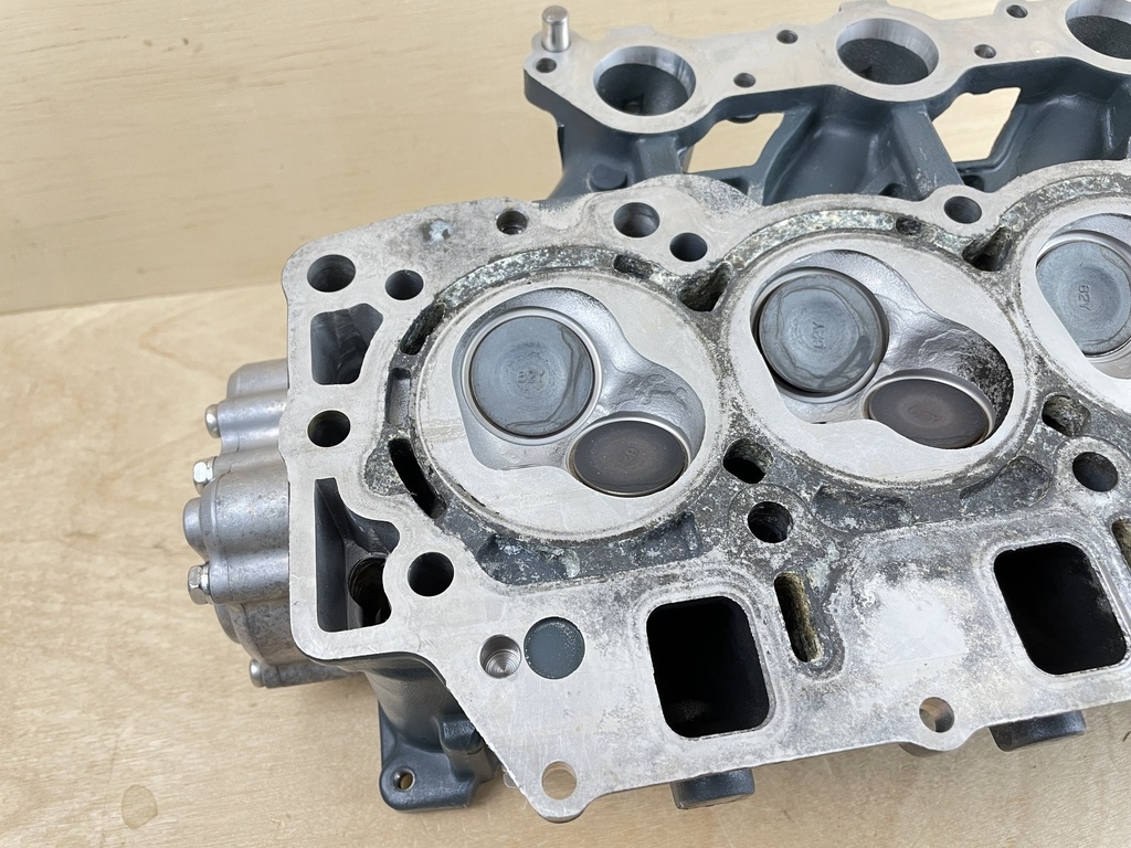 1999 Yamaha 50HP 4 Stroke Outboard Cylinder Head Complete 62Y-W009A-11-4D