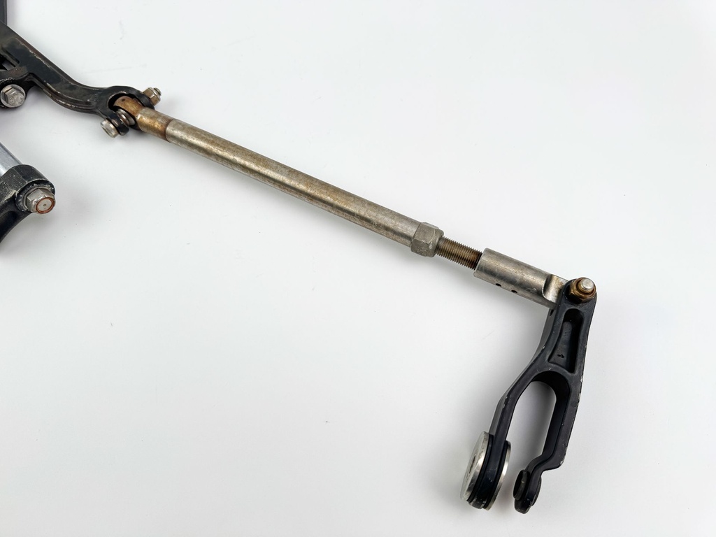 SeaStar Front Mount Outboard Hydraulic Steering Cylinder Assembly HC5358