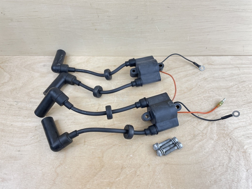 1999 Yamaha 50HP 4 Stroke Outboard Ignition Coil Set 62Y-85570-00-00