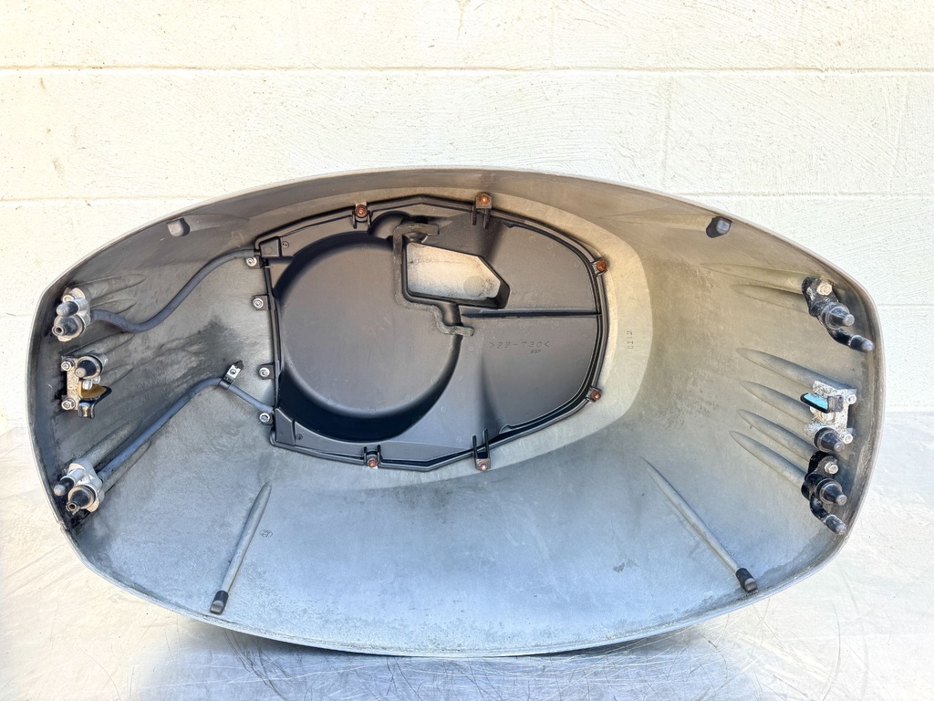 2004-2011 Yamaha 150HP 4 Stroke Outboard Top Cover Cowling Hood