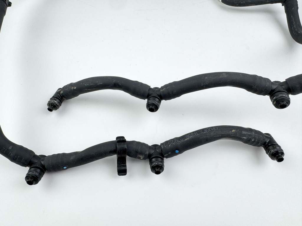 2015 Evinrude 225 HP 2 Stroke Outboard Fuel Rail Set 5008392 OEM