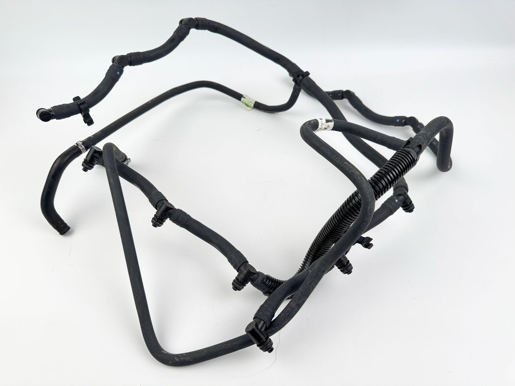 2015 Evinrude 225 HP 2 Stroke Outboard Fuel Rail Set 5008392 OEM