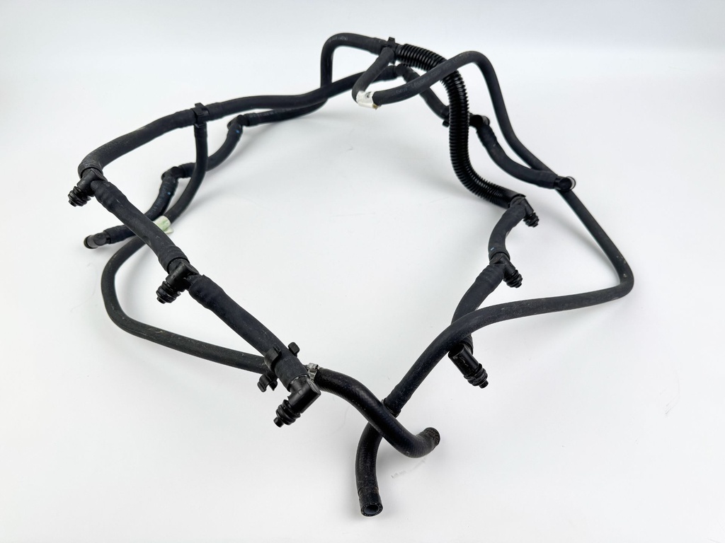 2015 Evinrude 225 HP 2 Stroke Outboard Fuel Rail Set 5008392 OEM