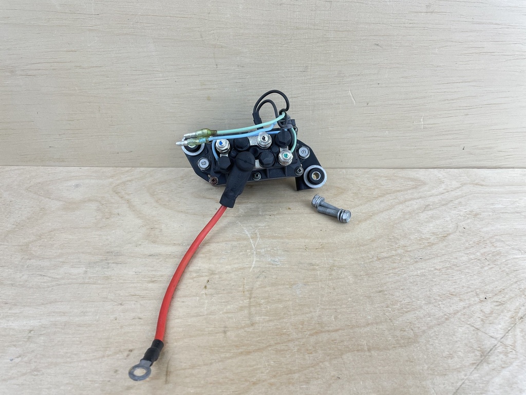 1999 Yamaha 50HP 4 Stroke Outboard Trim & Tilt Relay 6H1-81950-01-00