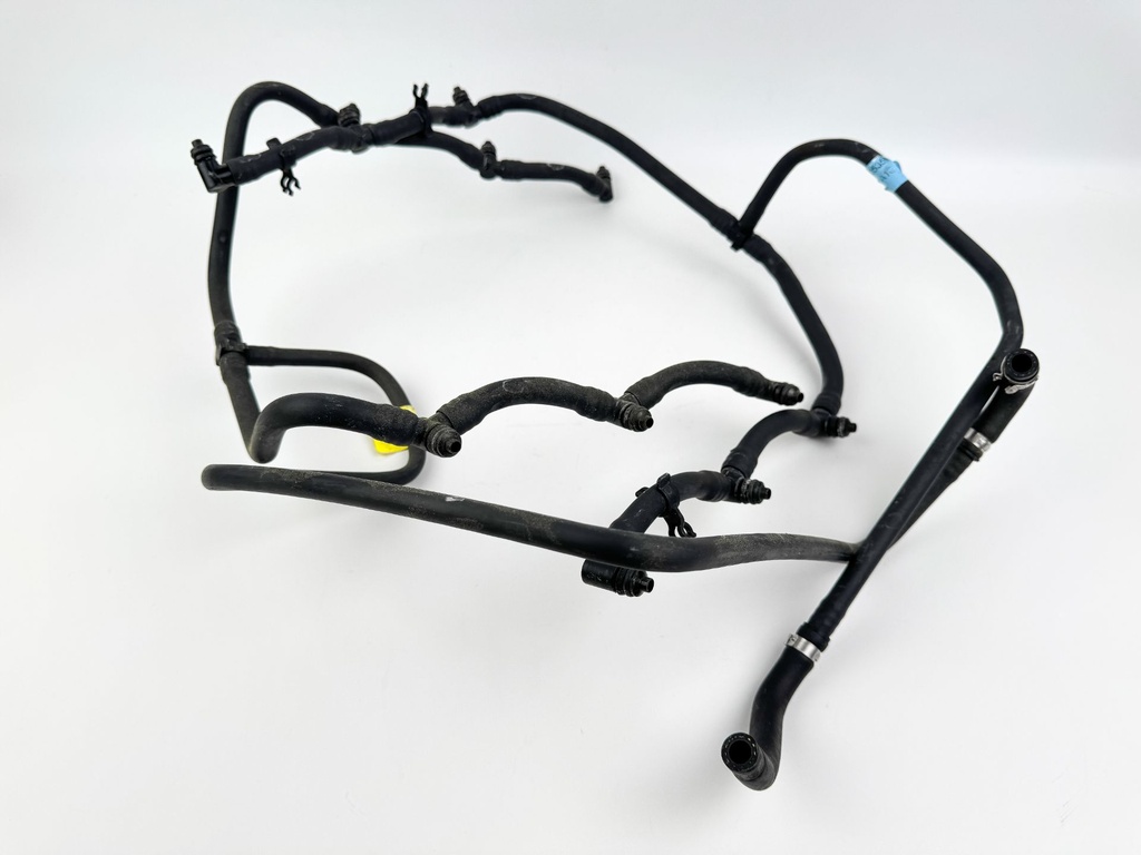 2008 Evinrude 300 HP 2 Stroke Outboard Fuel Rail Set 5005356 OEM