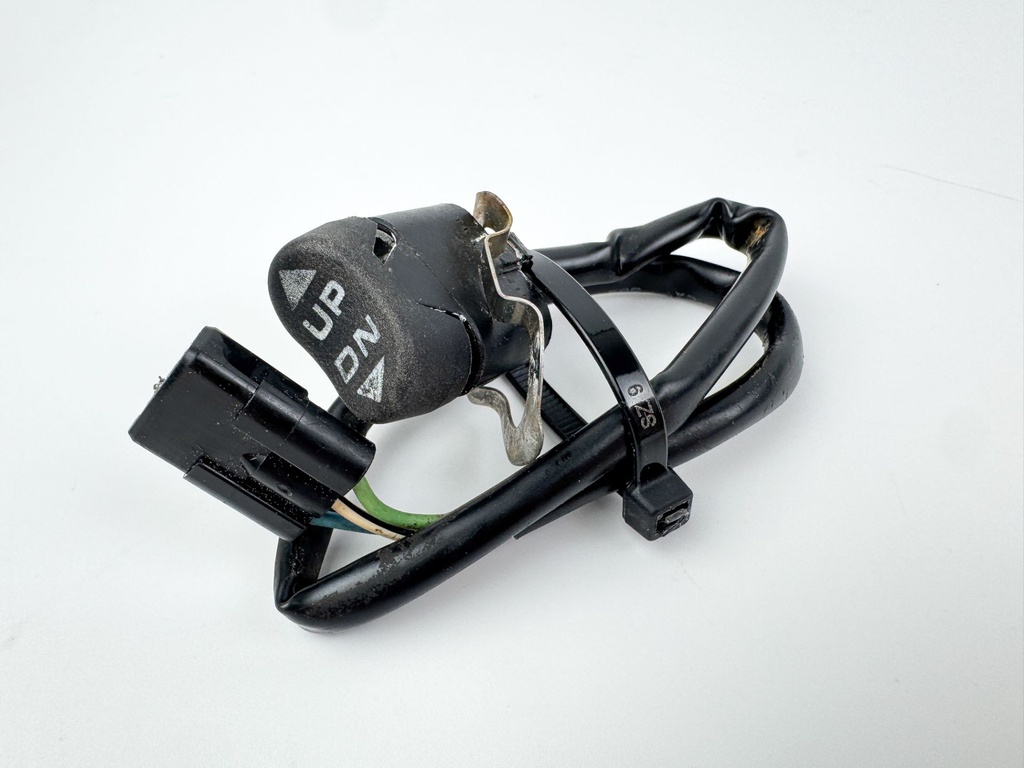 2010 Honda 60 HP 4 Stroke Outboard Trim Switch 35640-ZZ3-003 OEM