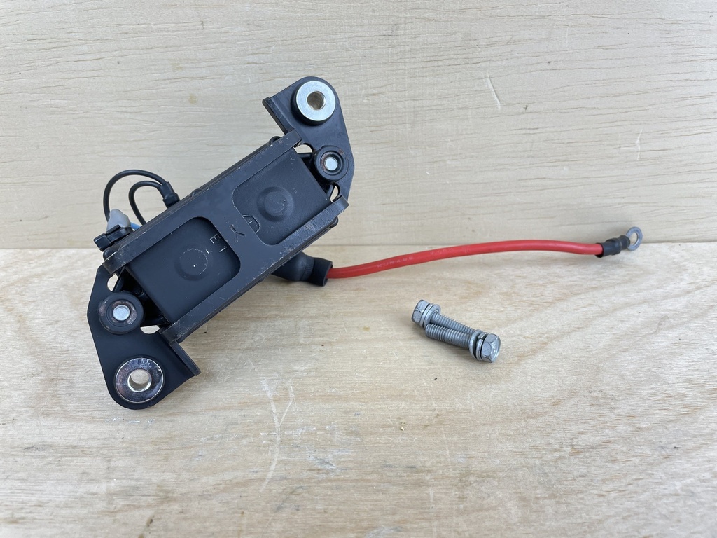 1999 Yamaha 50HP 4 Stroke Outboard Trim & Tilt Relay 6H1-81950-01-00