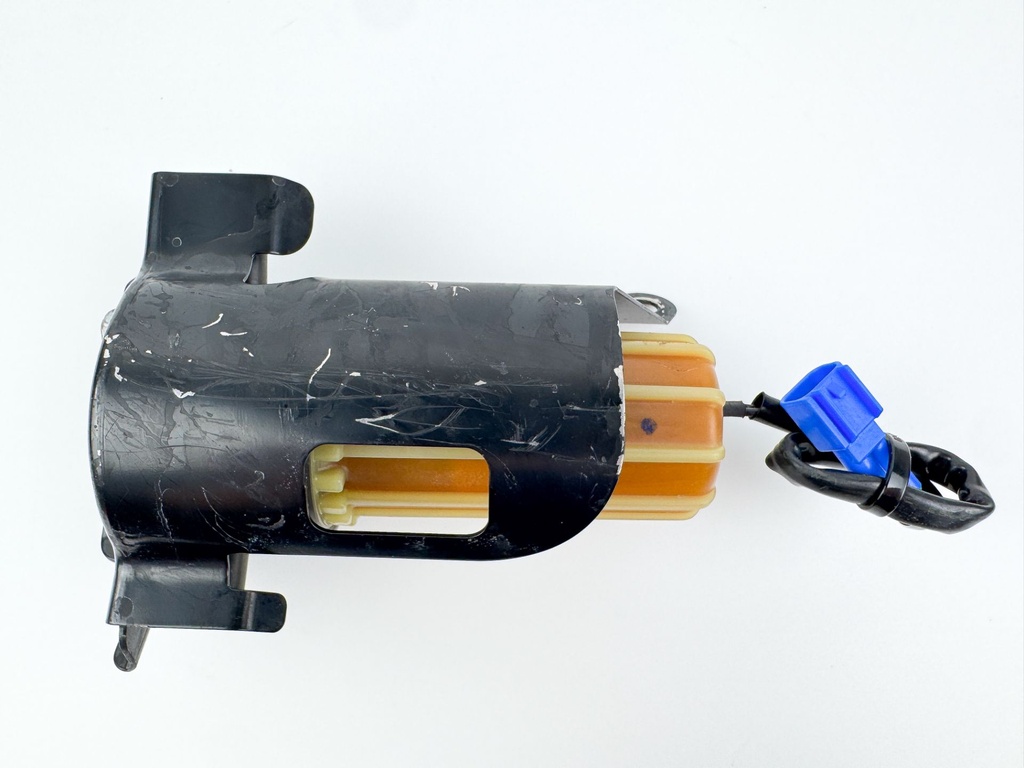 2010 Yamaha 250 HP 4 Stroke Outboard Fuel Filter Assembly 6P3-24560-20-00 OEM