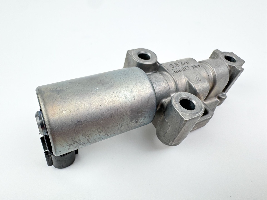 2010 Yamaha 250 HP 4 Stroke Outboard Solenoid Valve 6CB-86120-00-00 OEM