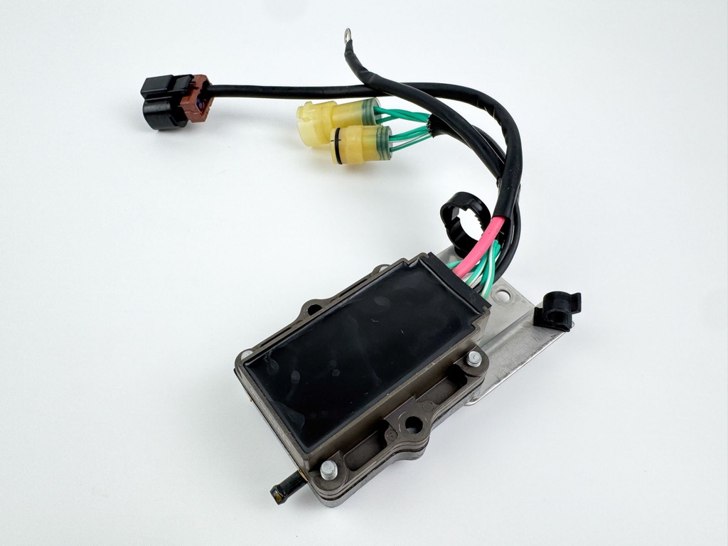 2010 Yamaha 250 HP 4 Stroke Outboard Rectifier & Regulator 6CB-81960-00-00 OEM