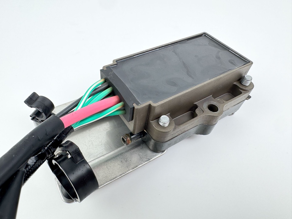 2010 Yamaha 250 HP 4 Stroke Outboard Rectifier & Regulator 6CB-81960-00-00 OEM