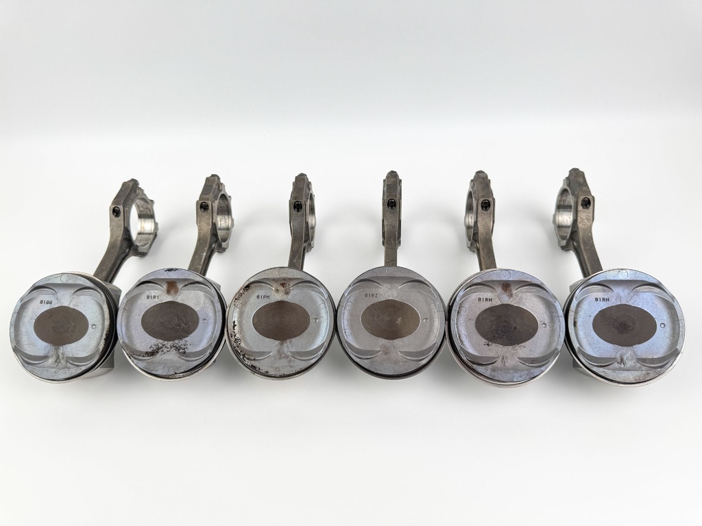 2010 Yamaha 250HP 4 Stroke Outboard Piston W/ Connecting Rod Set VMAX