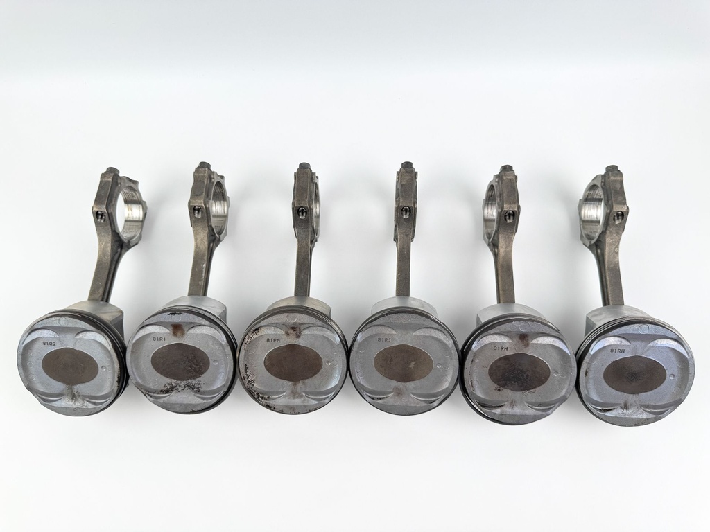 2010 Yamaha 250HP 4 Stroke Outboard Piston W/ Connecting Rod Set VMAX