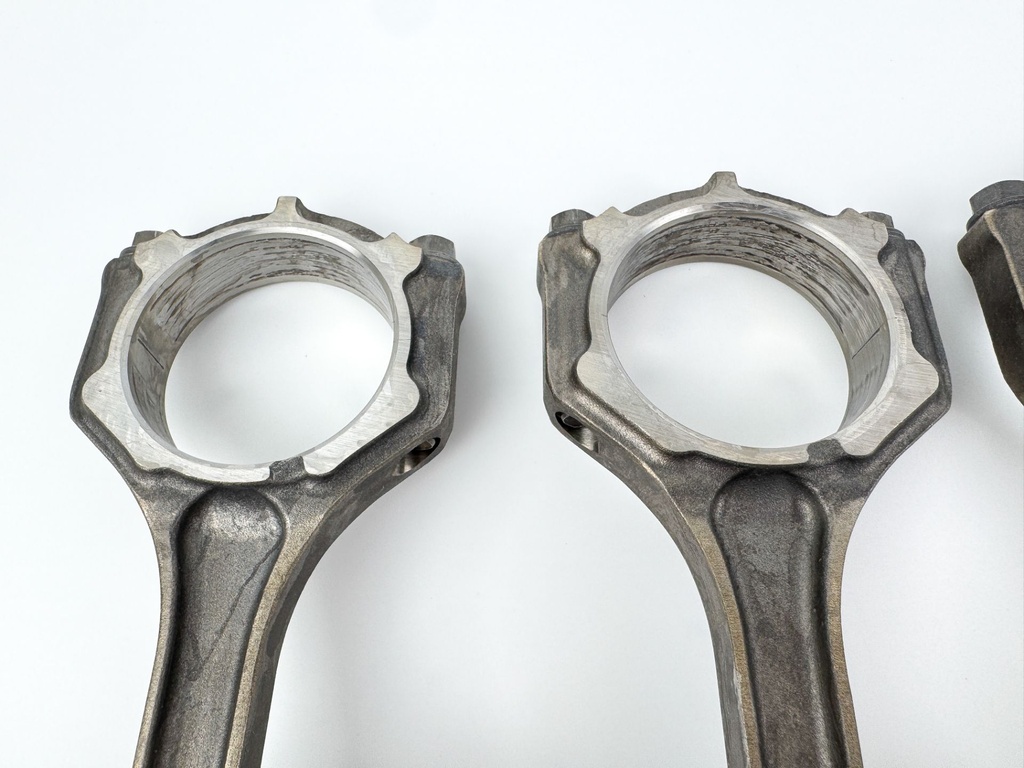 2010 Yamaha 250HP 4 Stroke Outboard Piston W/ Connecting Rod Set VMAX