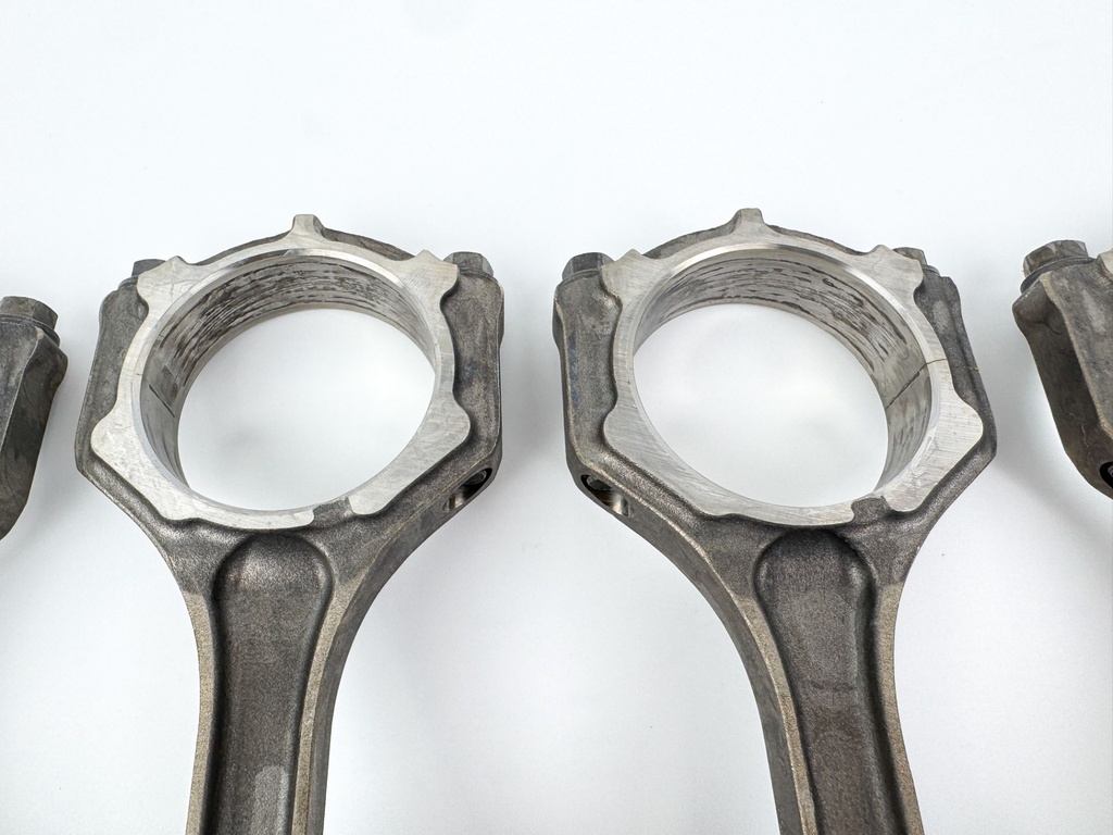 2010 Yamaha 250HP 4 Stroke Outboard Piston W/ Connecting Rod Set VMAX