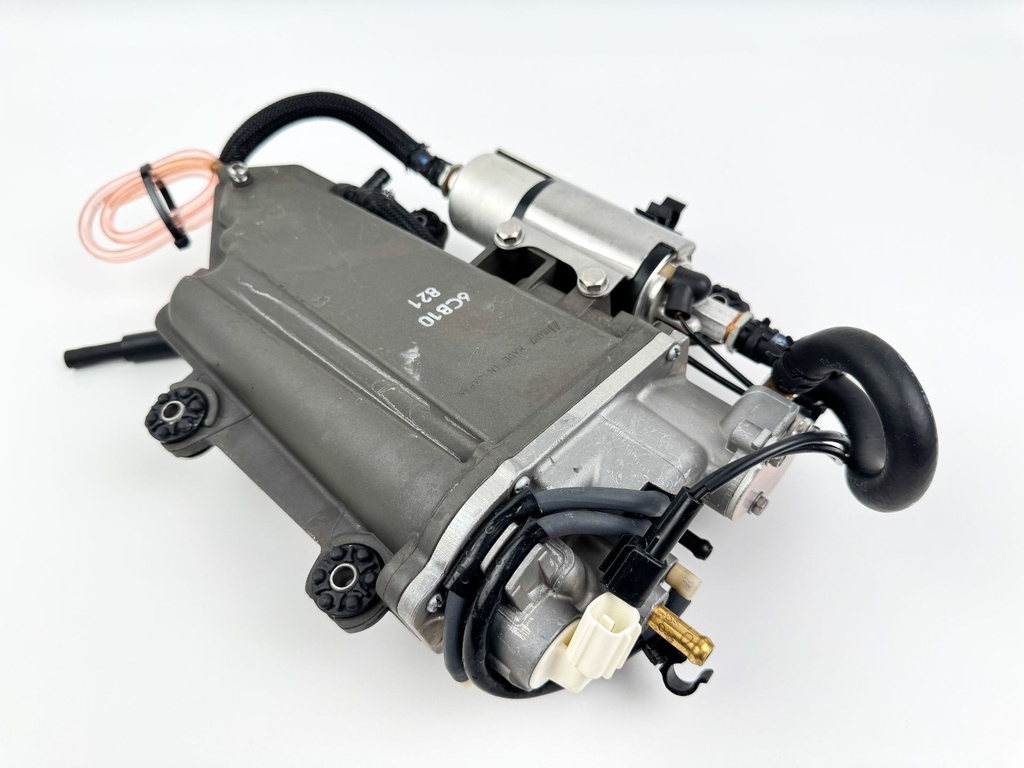 2010 Yamaha 250 HP 4 Stroke Outboard VST Float Chamber Assembly 6CB-14180-01-00 OEM