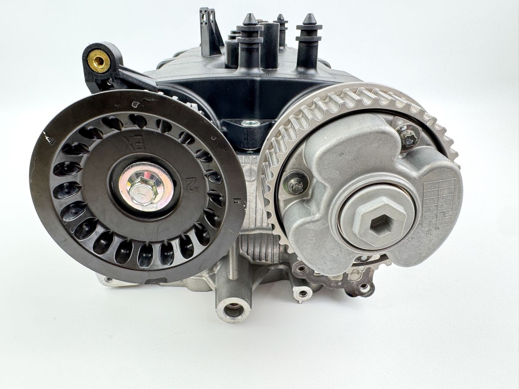 2010 Yamaha 250 HP 4 Stroke Outboard Port Cylinder Head 6CB-W009C-00-00 OEM