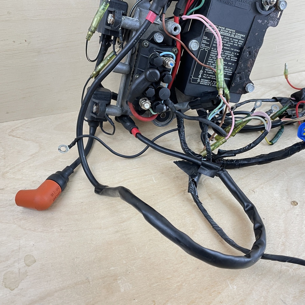 Yamaha 90HP 2 Stroke Outboard CDI Unit & Wire Harness 6H0-85540-07-00